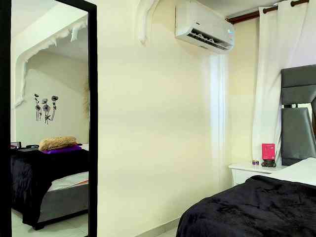 MiniLove01 webcam