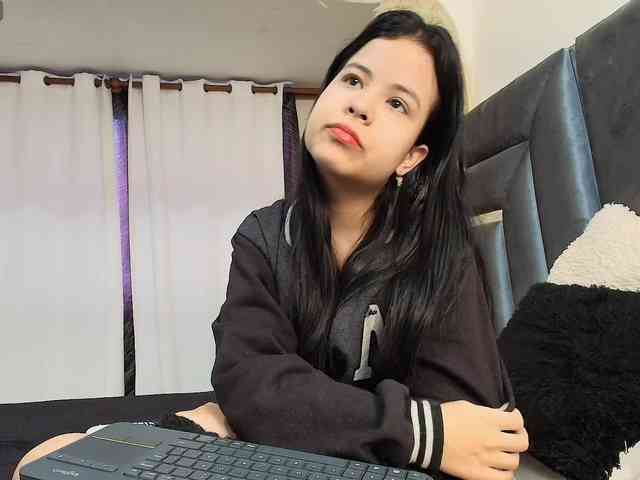 MiniLove01 webcam