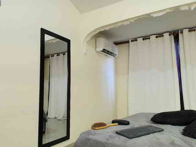 MiniLove01 webcam