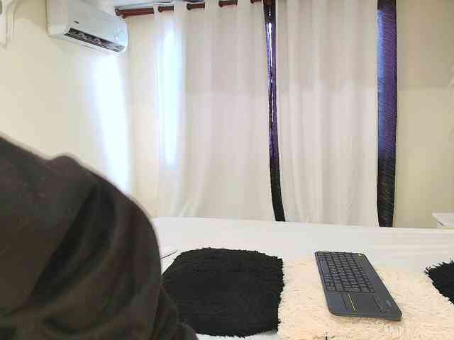 MiniLove01 webcam