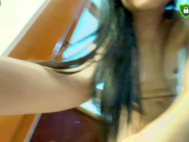 MiniLove01 webcam
