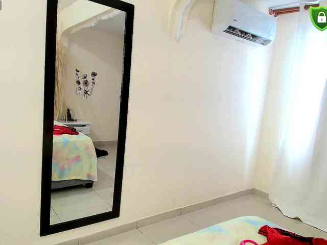 MiniLove01 webcam