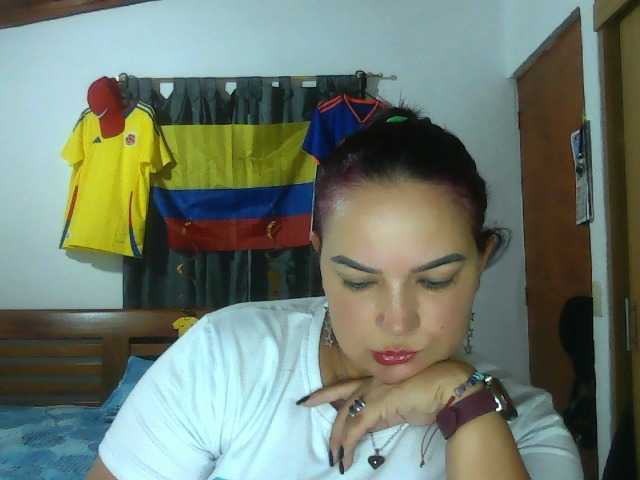 Ariel-69 live cam on BongaCams
