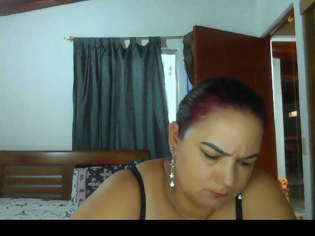 Ariel-69 live cam on BongaCams