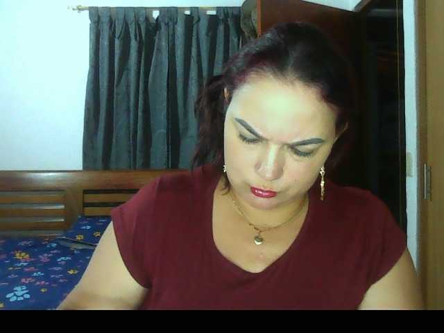 Ariel-69 live webcam show