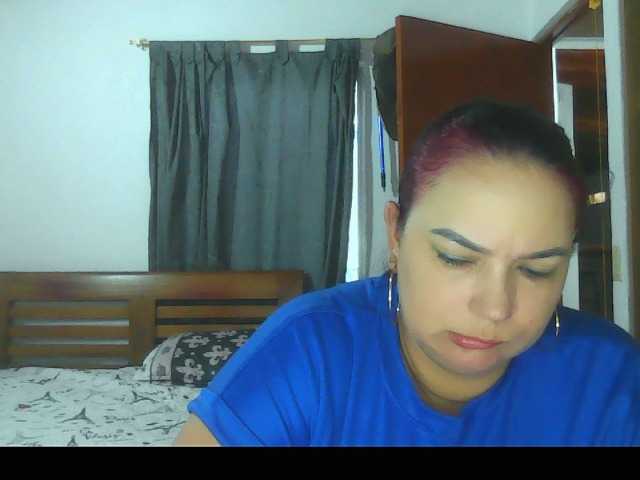 Ariel-69 live cam on BongaCams
