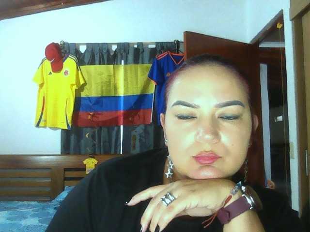 Ariel-69 live cam on BongaCams