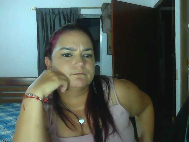 Ariel-69 live cam preview