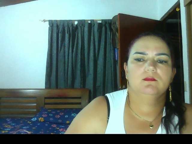 Ariel-69 live cam on BongaCams