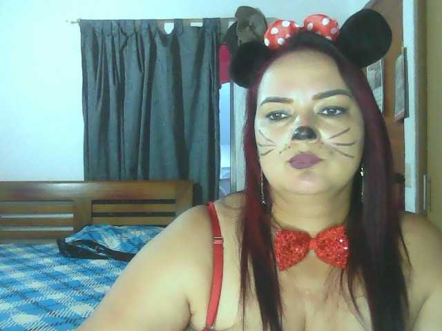 Ariel-69 live cam on BongaCams