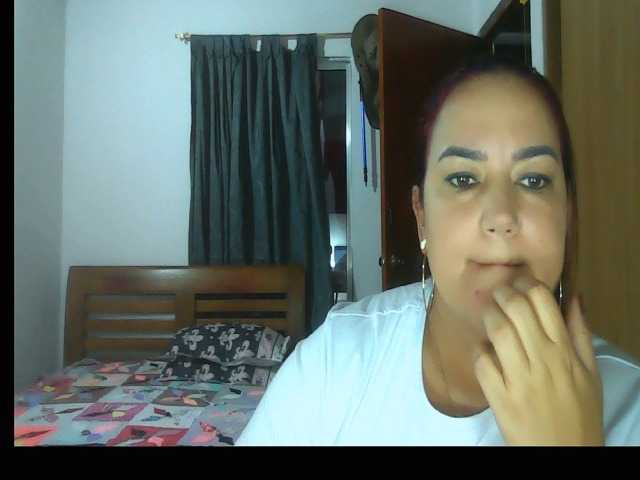 Ariel-69 live cam on BongaCams