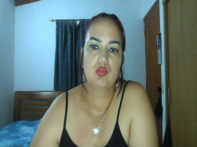 Ariel-69 live cam on BongaCams