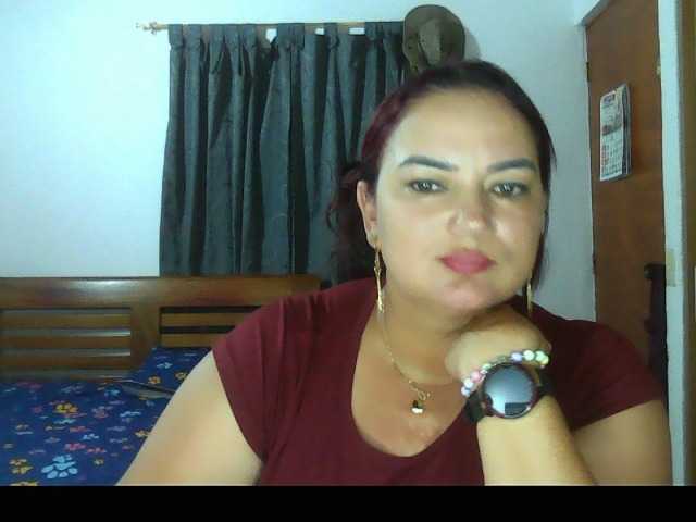 Ariel-69 Canlı Cam: BongaCams