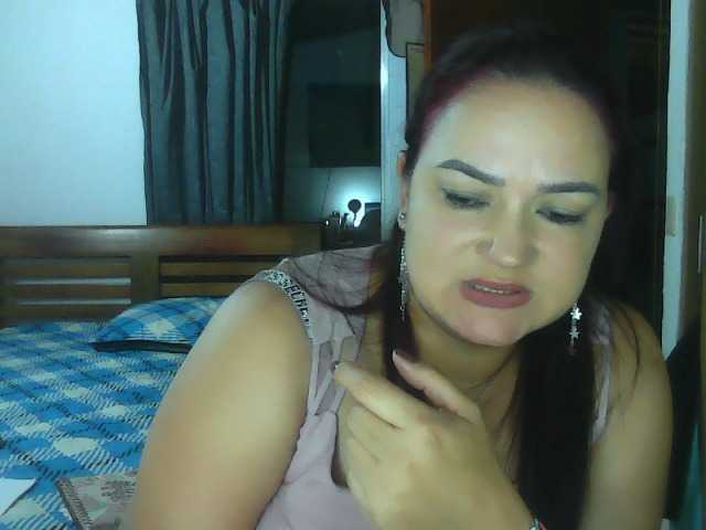 Ariel-69 live cam preview