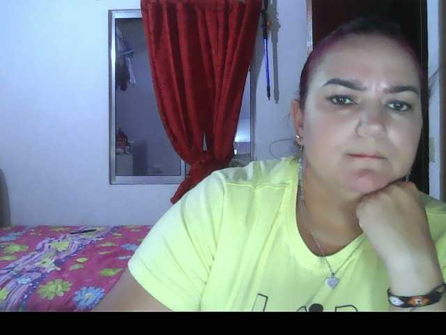 Ariel-69 live cam on BongaCams