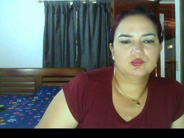Ariel-69 live cam on BongaCams