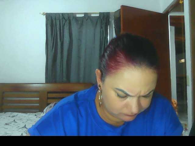 Ariel-69 live cam on BongaCams