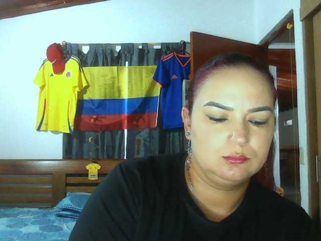 Ariel-69 live cam on BongaCams
