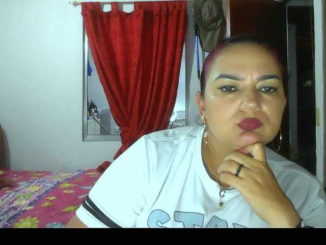 Ariel-69 live cam on BongaCams