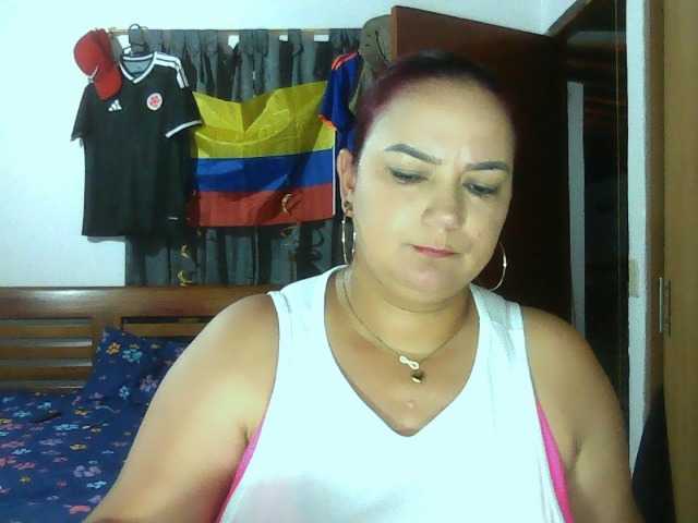 Ariel-69 live cam on BongaCams