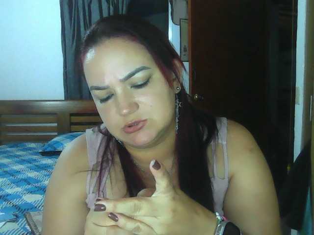 Ariel-69, en vivo ahora en BongaCams