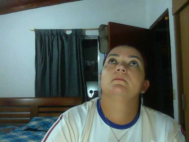 Ariel-69, en vivo ahora en BongaCams