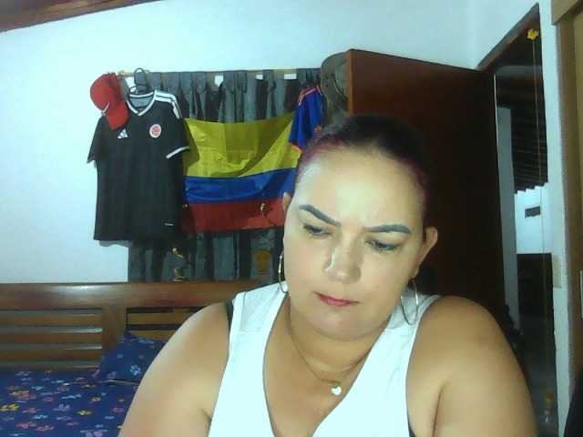 Ariel-69 live cam on BongaCams