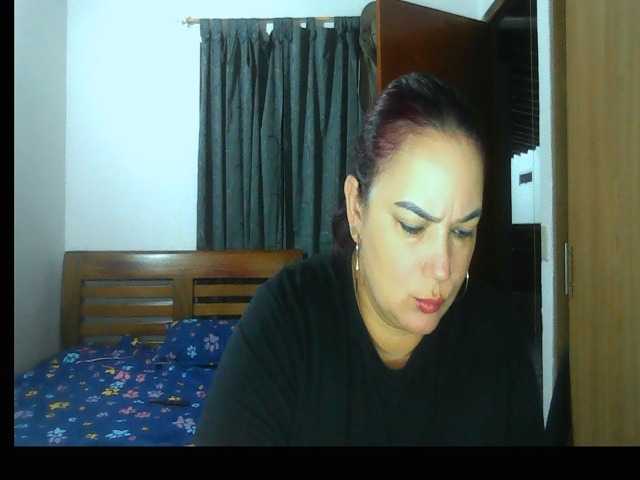 Ariel-69 live cam on BongaCams