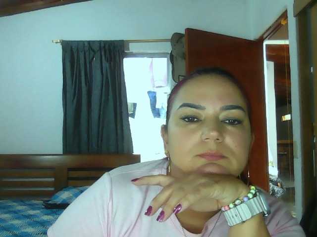 Ariel-69 live cam on BongaCams