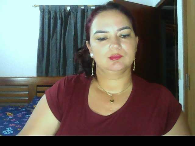 Ariel-69 Cam en direct sur BongaCams