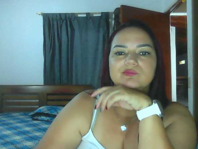Ariel-69 live cam on BongaCams
