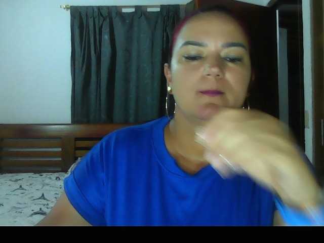 Ariel-69 live cam preview