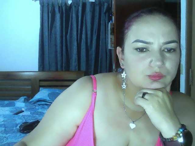 Ariel-69 live cam on BongaCams