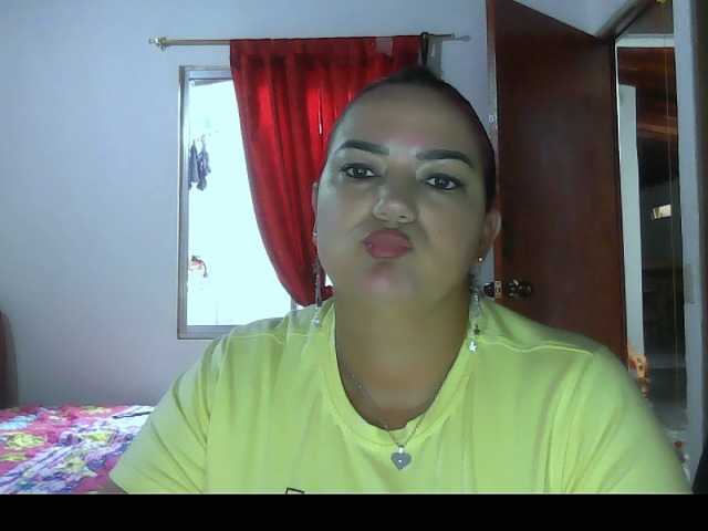 Ariel-69 live cam on BongaCams