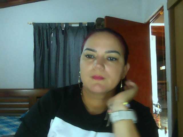 Ariel-69 live cam on BongaCams