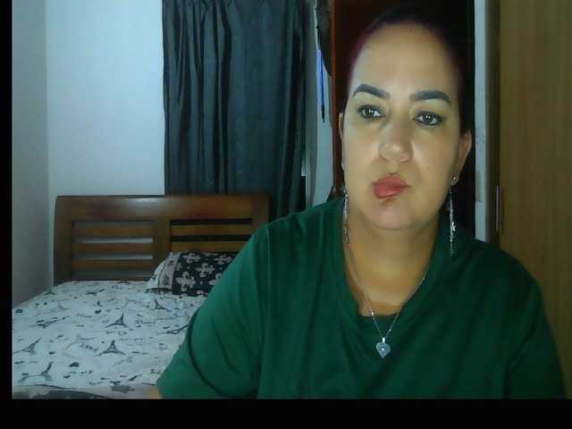 Ariel-69 live cam on BongaCams