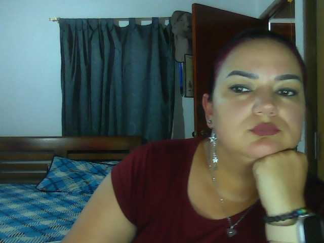 Ariel-69 live cam on BongaCams