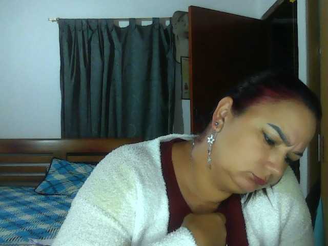 Ariel-69 live cam on BongaCams