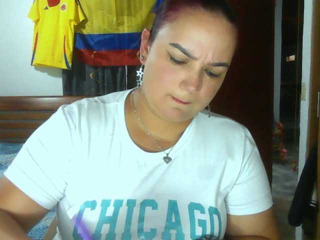 Ariel-69 live cam on BongaCams