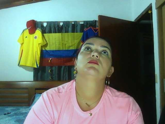 Ariel-69 live cam on BongaCams