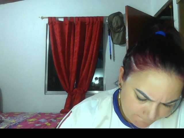 Ariel-69 live cam on BongaCams