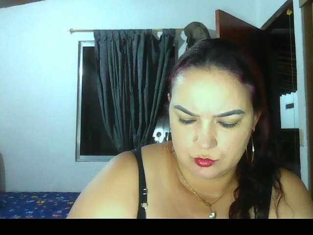 Ariel-69 live webcam show