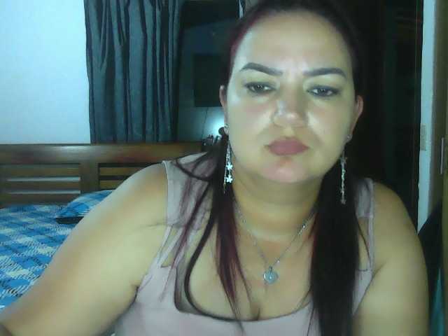 Ariel-69 live cam preview