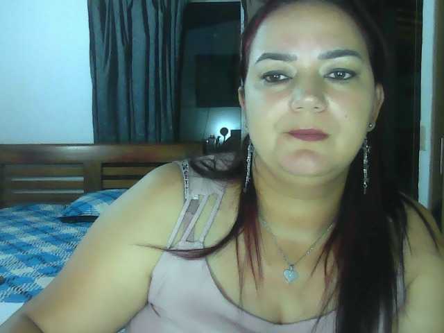 Ariel-69 live cam preview