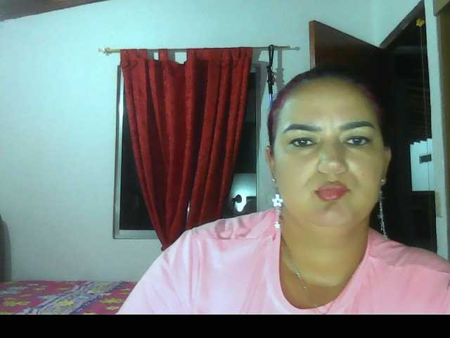 Ariel-69 live cam on BongaCams