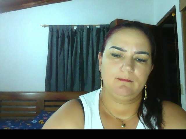 Ariel-69 live cam on BongaCams