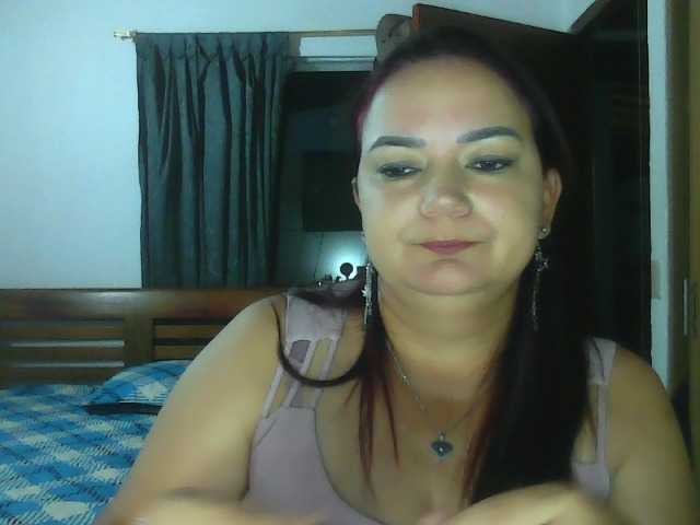 Ariel-69 live cam preview