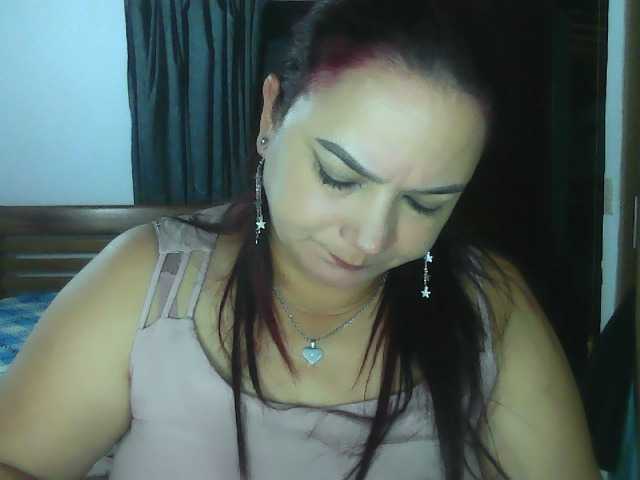 Ariel-69 live cam preview