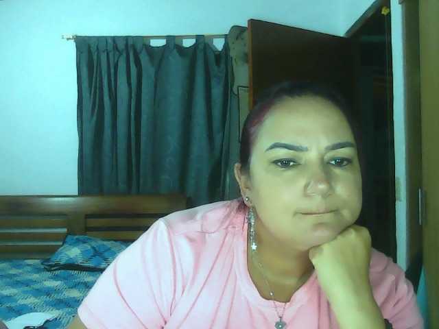 Ariel-69 live cam on BongaCams