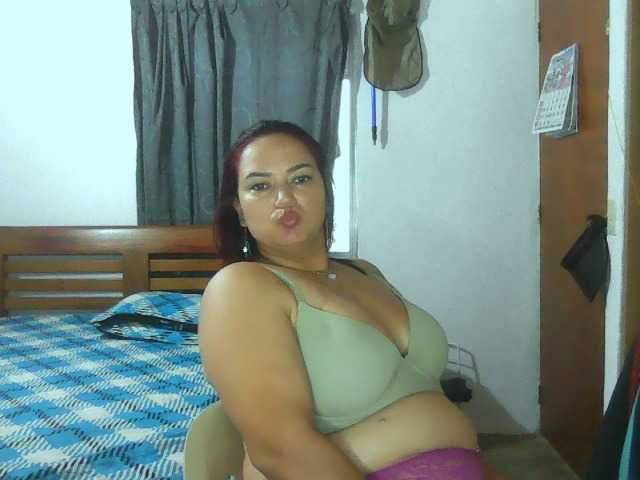 Ariel-69 live cam on BongaCams